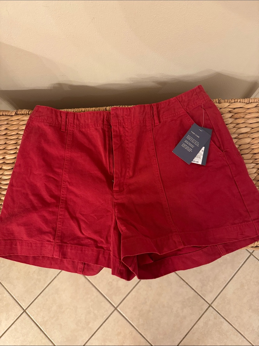 Universal Thread Women's Red Casual High-Rise Shorts